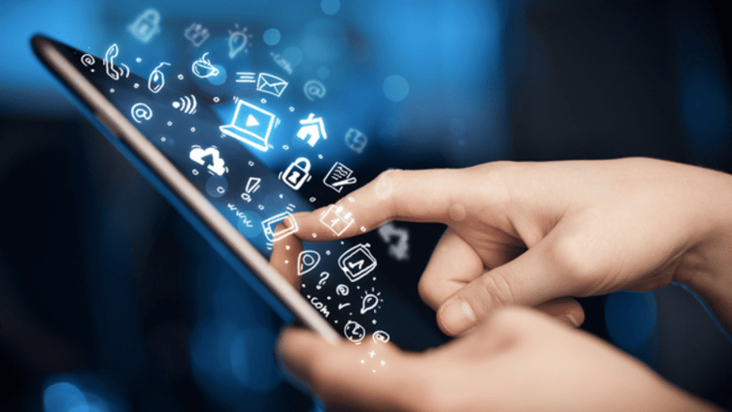 7 Must-Have Mobile App Features To Make Users Go Crazy in 2023